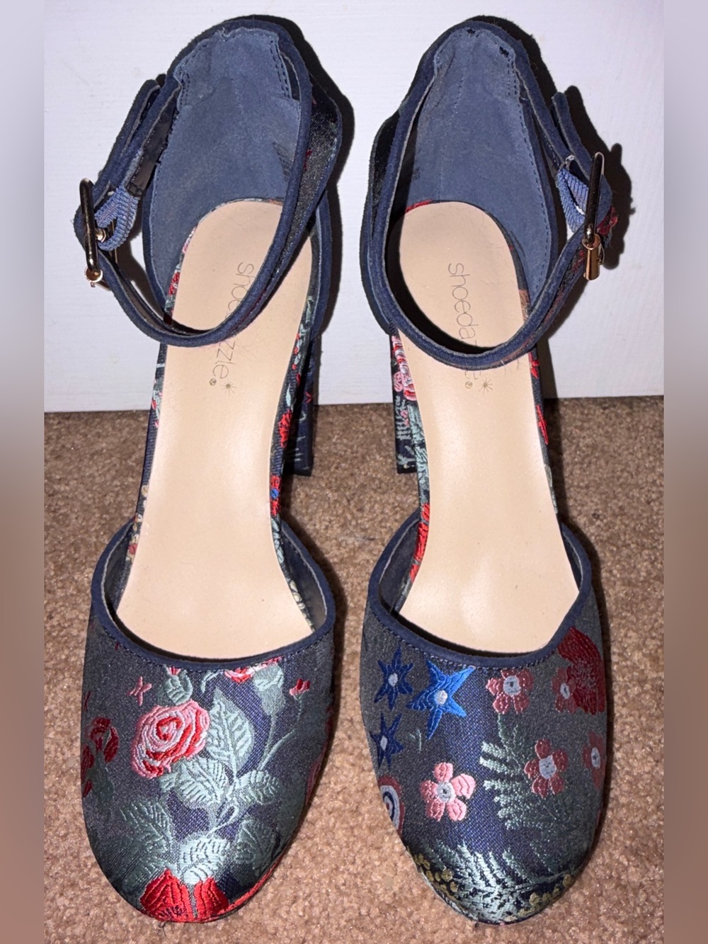 Floral Navy & Embroidered Block Heel Sandals by Shoe Dazzle EUC - Picture 3 of 5